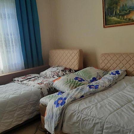 Gezimi Apartament Apartman Korça Kültér fotó