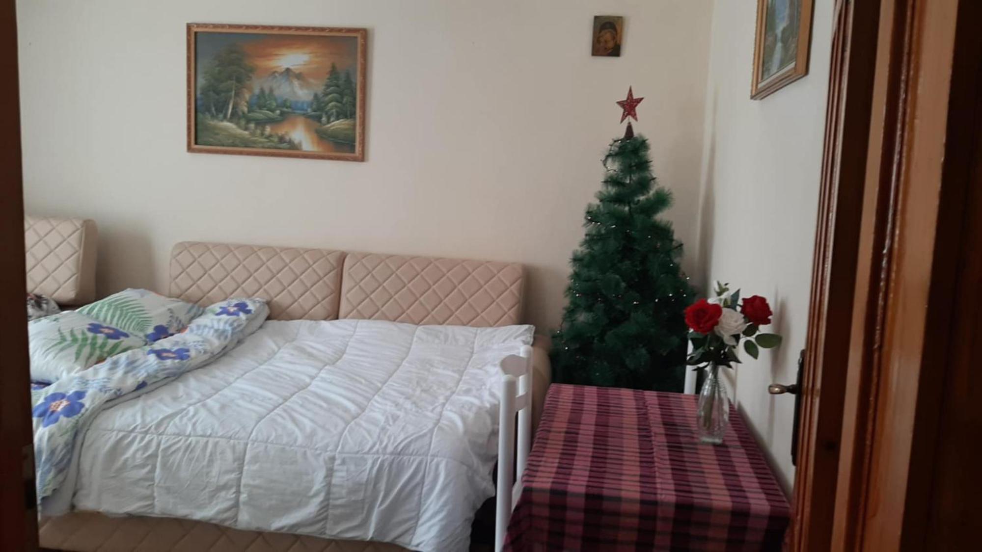 Gezimi Apartament Apartman Korça Kültér fotó