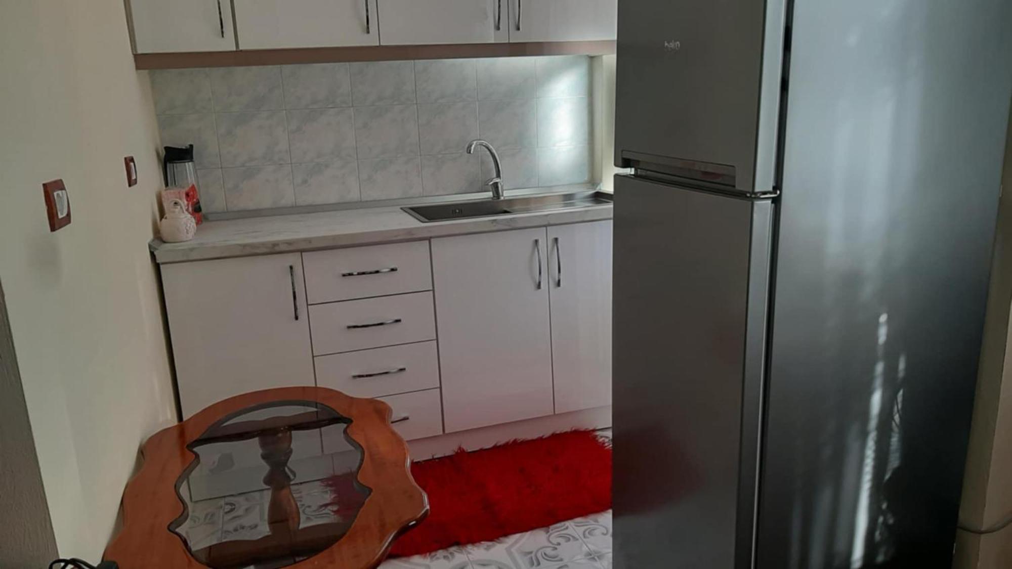 Gezimi Apartament Apartman Korça Kültér fotó